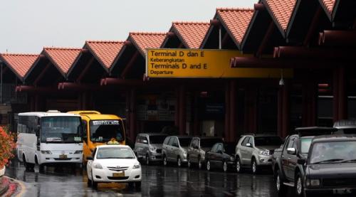 travel tasikmalaya jakarta